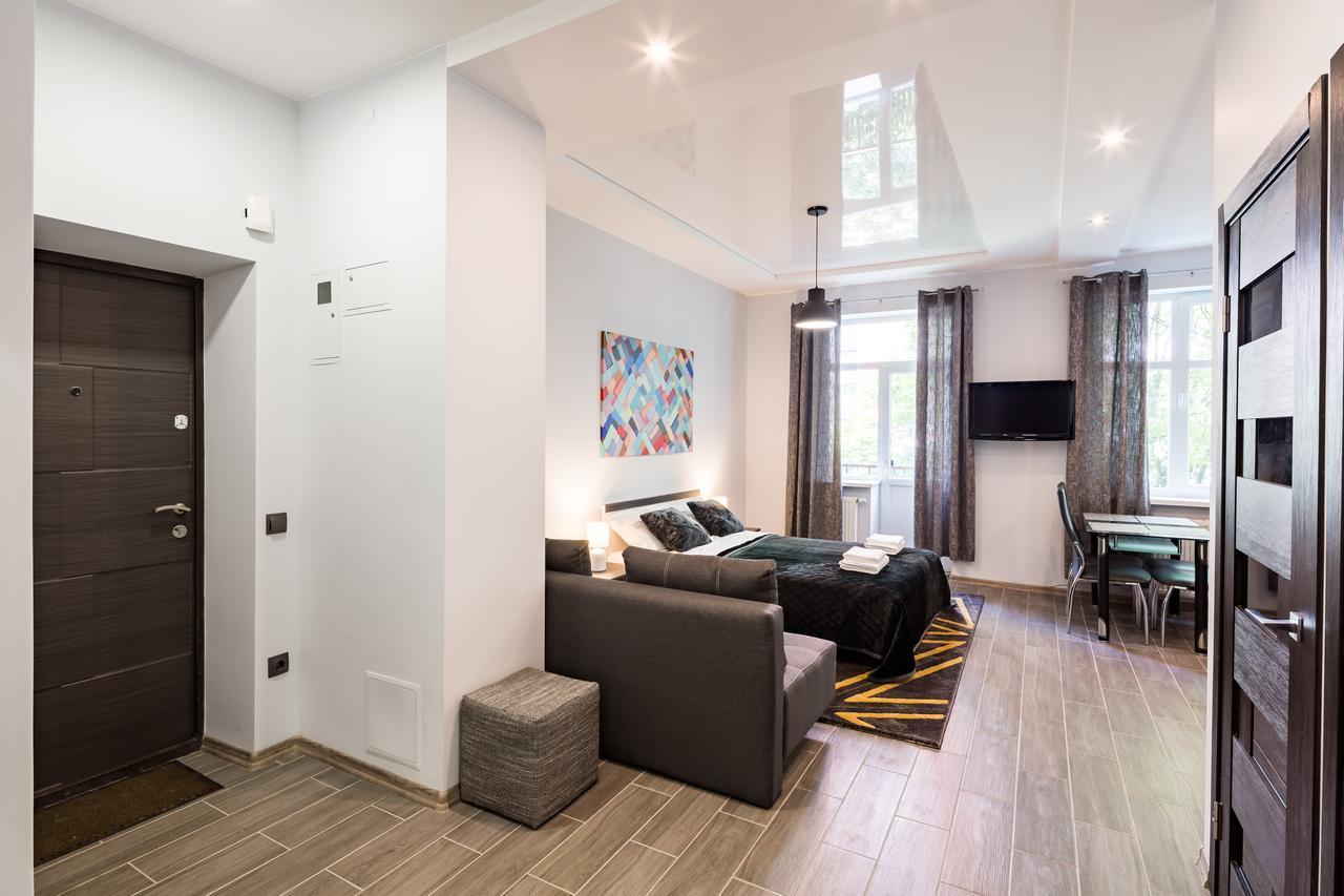 New Studio With Balcony Львов Экстерьер фото